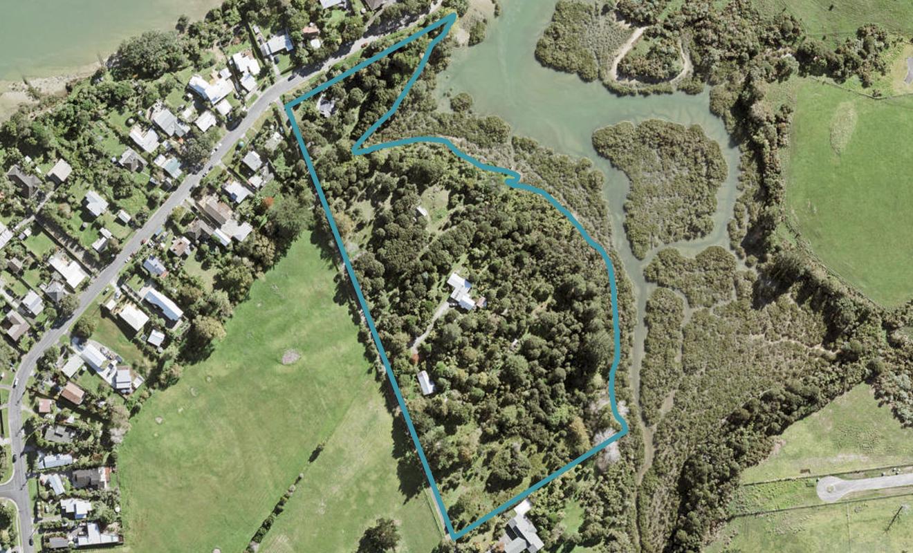 8 Okura River Road, Albany - Carousel 1