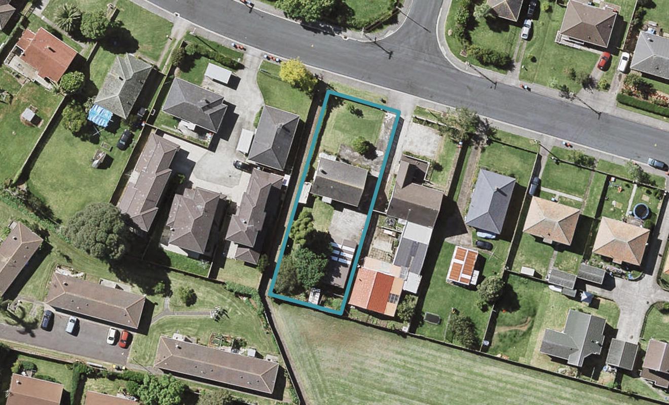 14 Matapan Road, Panmure, Auckland - Carousel 1