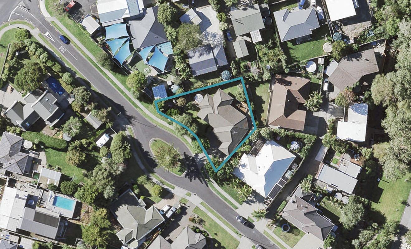 4 Blakewell Place, Beachlands, Auckland - Carousel 1
