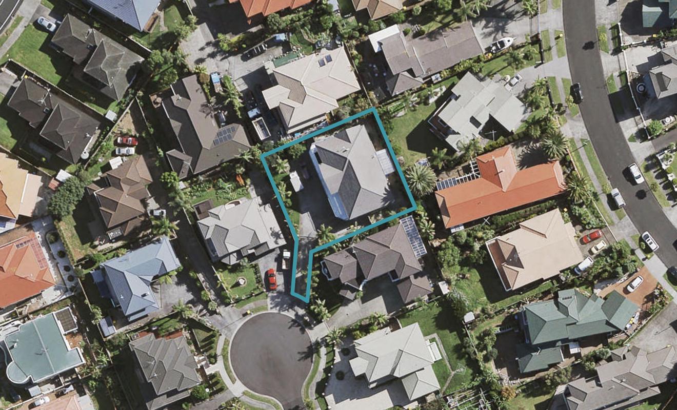 11 Sesame Grove, Goodwood Heights, Auckland - Carousel 1