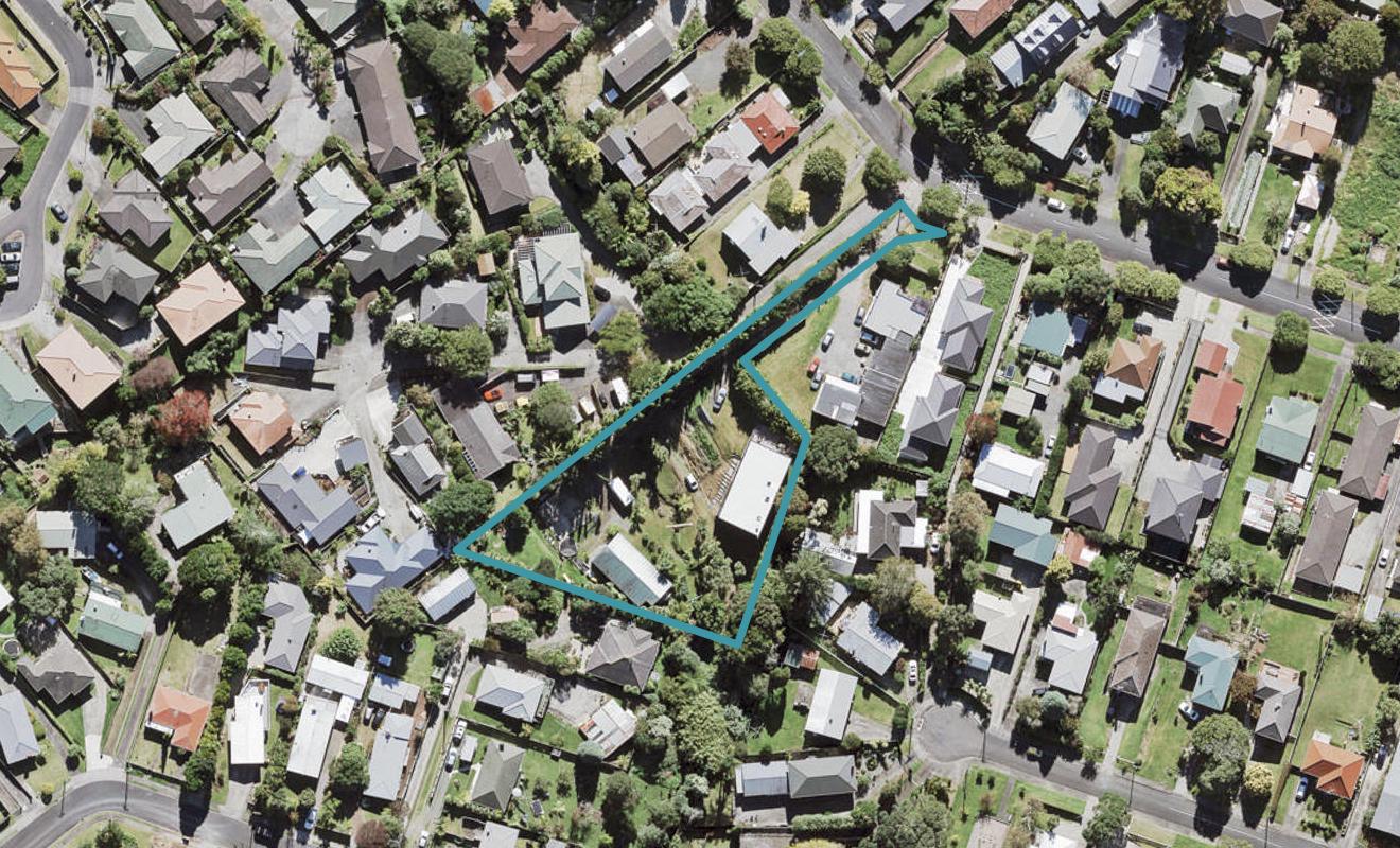 105 Gardner Avenue, New Lynn, Auckland - Carousel 1
