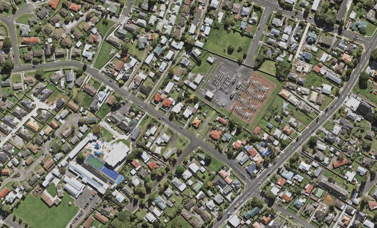 9B Ferguson Street, Mangere East, Auckland - Carousel 1