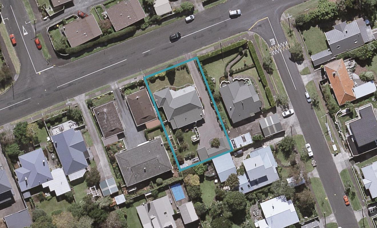 40 Rimu Street, Strandon, New Plymouth - Carousel 1