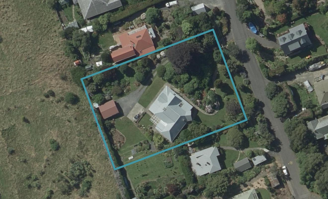 20 Matariki Street, Broad Bay, Dunedin - Carousel 1