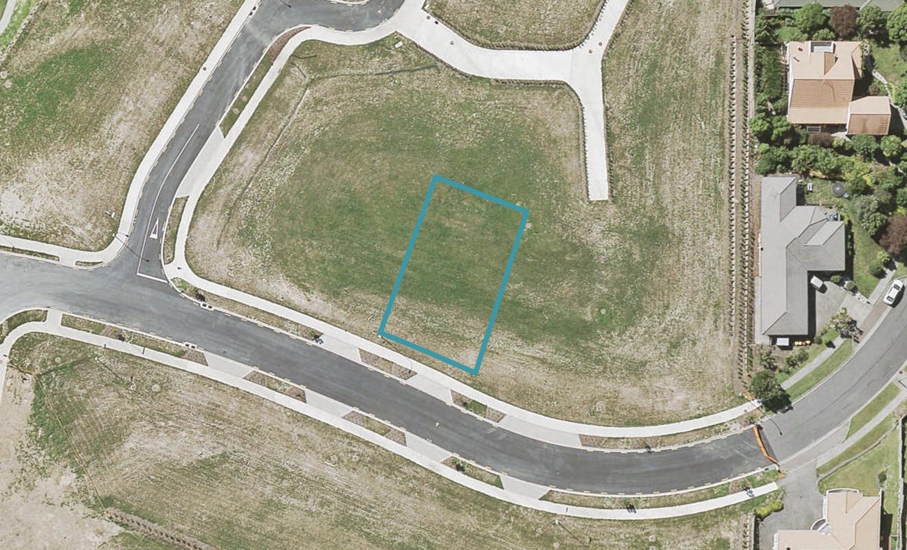 51 Fernhill Way, Oteha, Auckland - Carousel 1