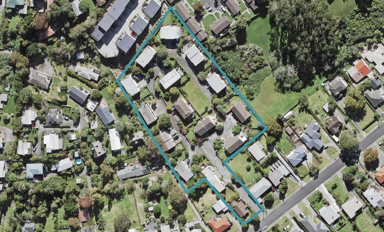 6/24 Eastglen Road, Glen Eden, Auckland - Carousel 1
