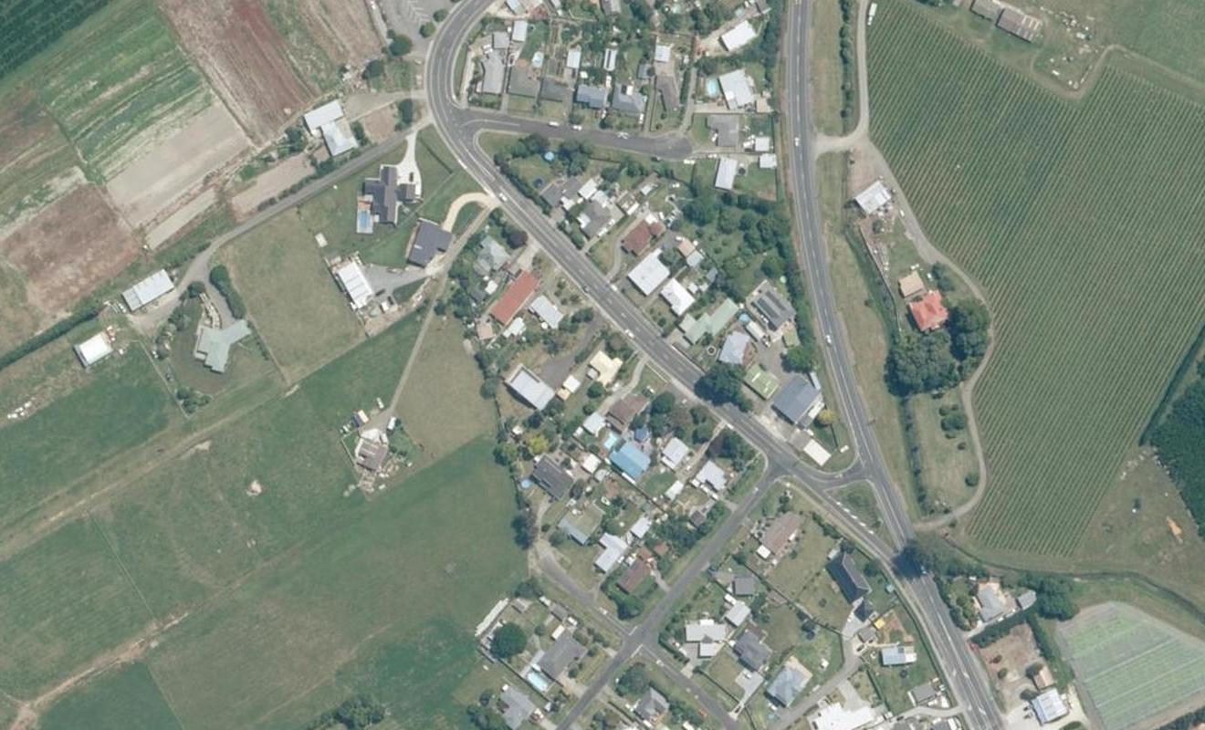 15 Petane Road, Bay View, Napier - Carousel 1