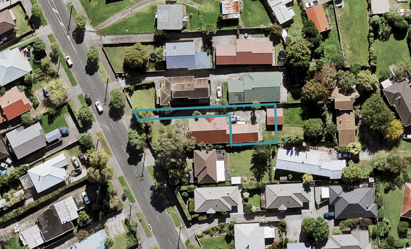 62B Taylor Street, Blockhouse Bay, Auckland - Carousel 1