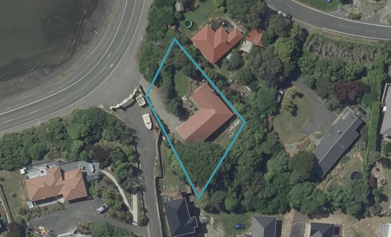 562 Portobello Road, Company Bay, Dunedin - Carousel 1