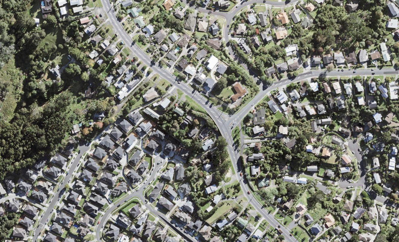 998 East Coast Road, Northcross, Auckland - Carousel 1