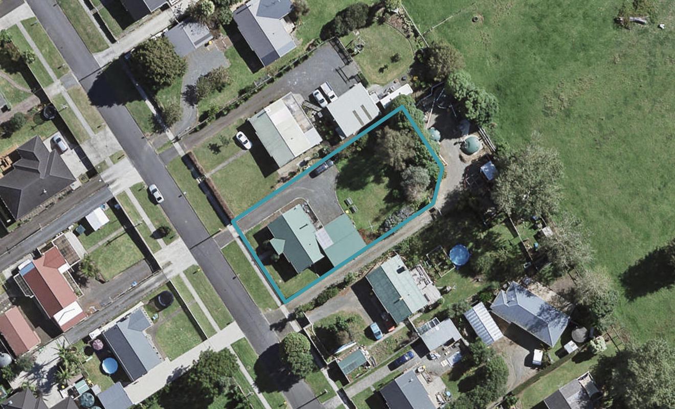 16 Buchanan Road, Papakura - Carousel 1