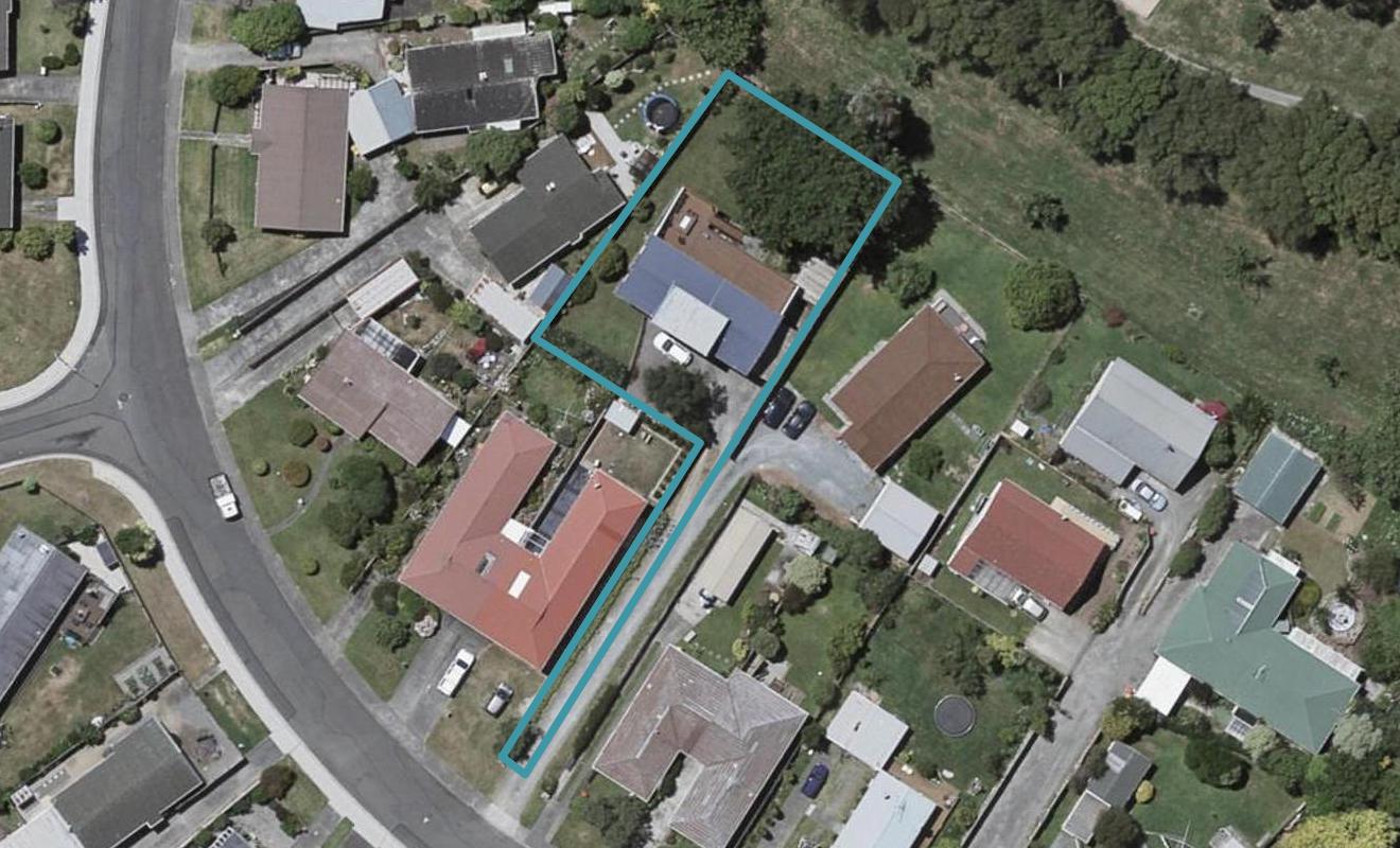 37 Manawa Avenue, Raumati Beach, Paraparaumu - Carousel 1