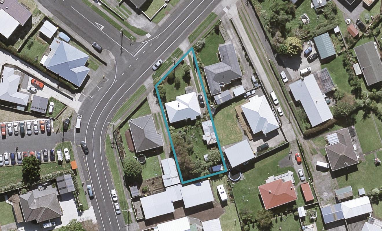 135 Ngamotu Road, Spotswood, New Plymouth - Carousel 1