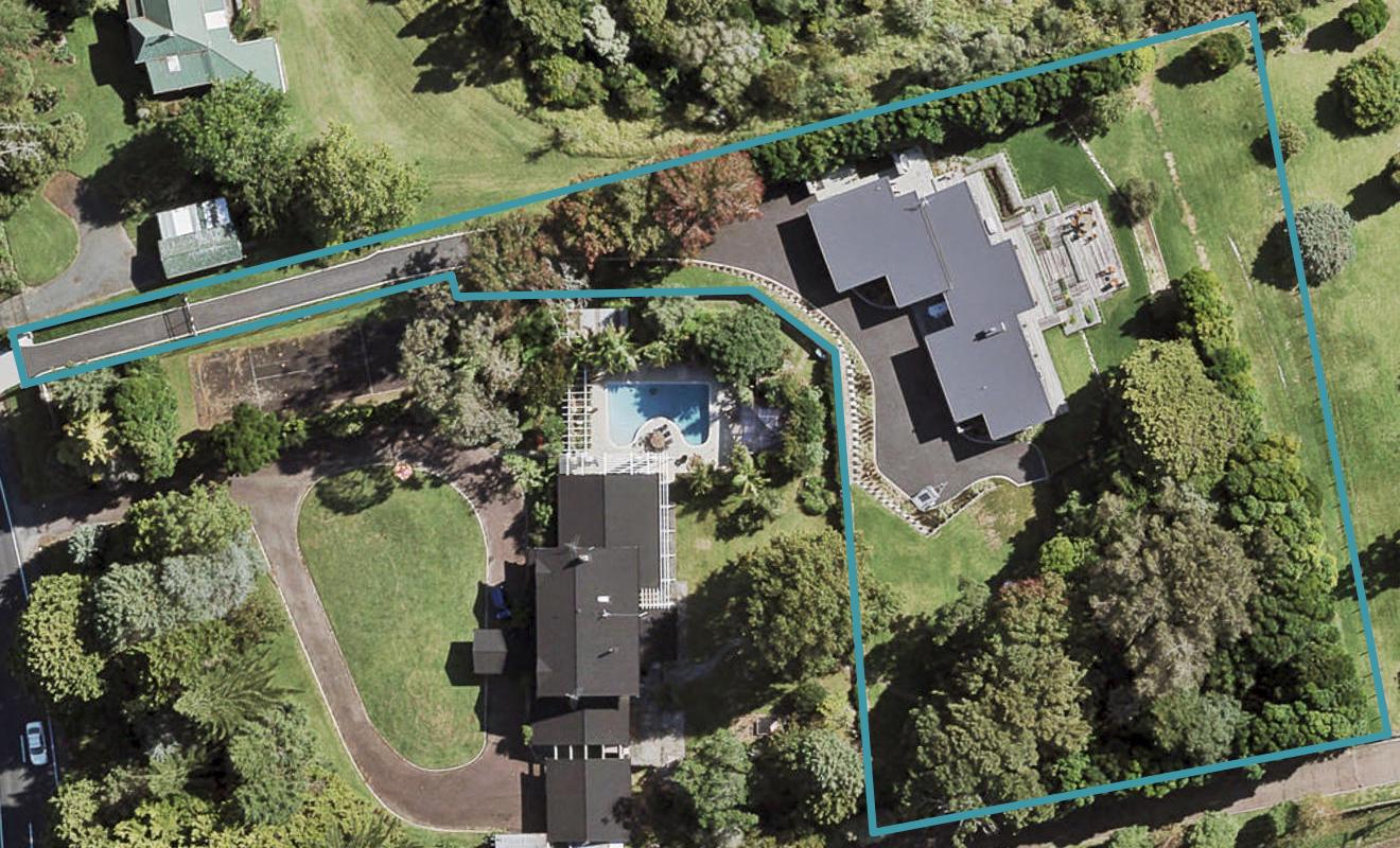 258 Redoubt Road, Totara Park, Auckland - Carousel 1