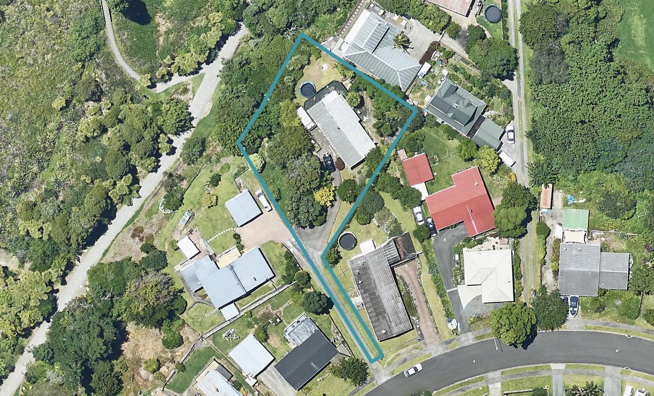 22 Cumberland Crescent, Welcome Bay, Tauranga - Carousel 1