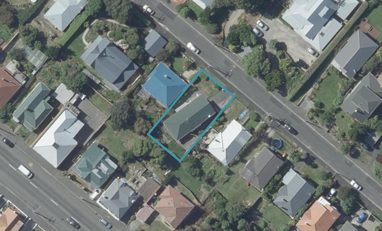 28 Cranston Street, Andersons Bay, Dunedin - Carousel 1