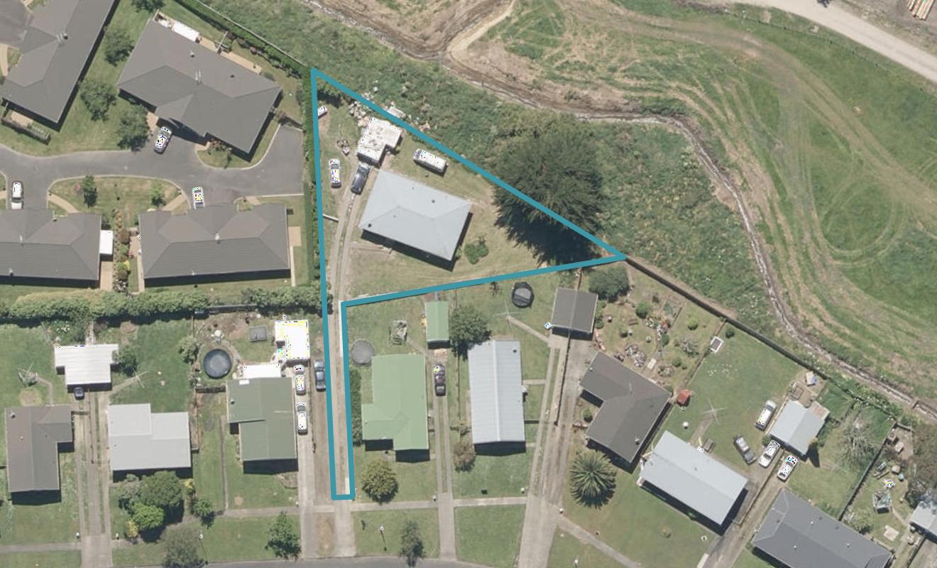 45 Hackett Street, Whanganui East, Whanganui - Carousel 1