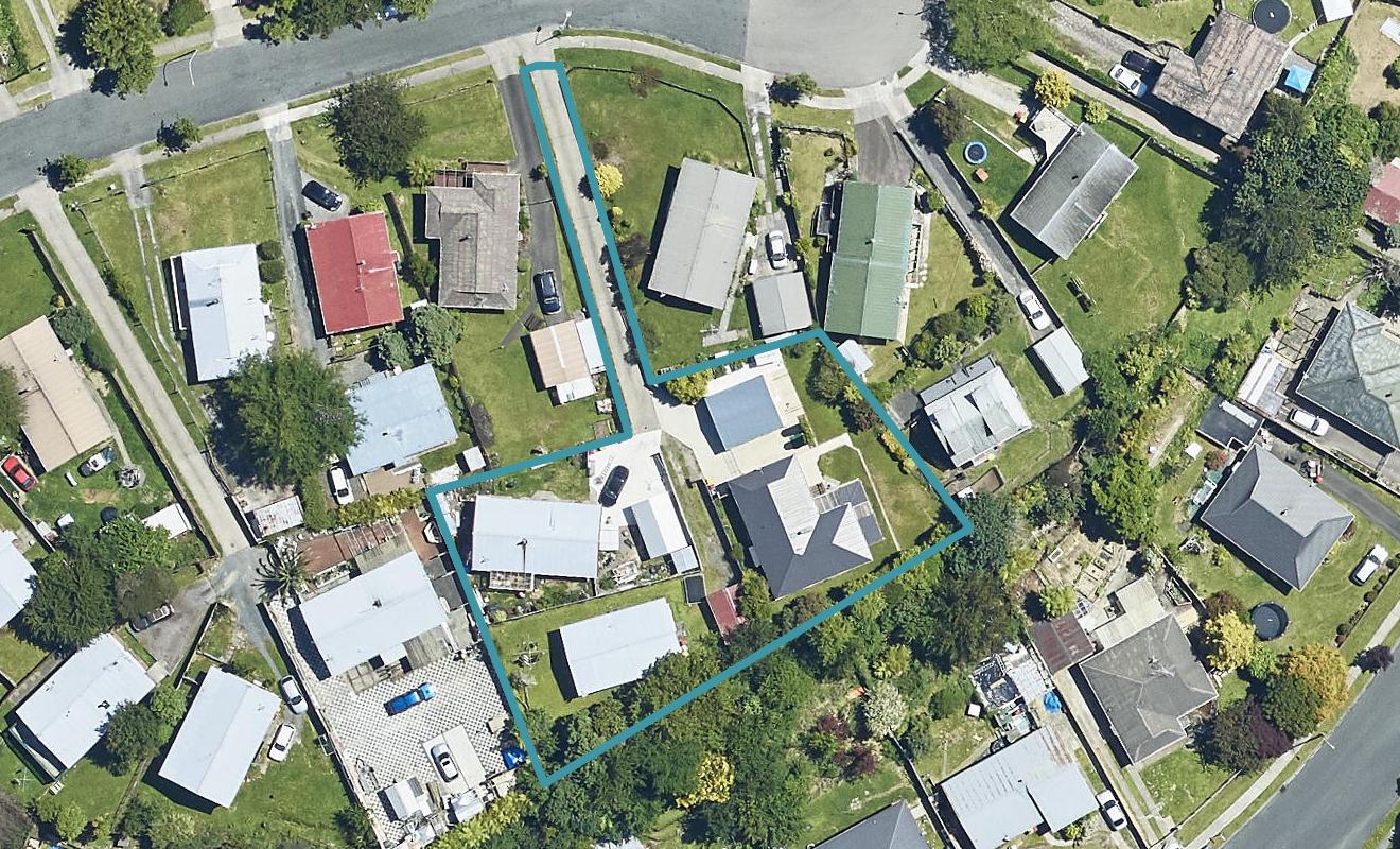 33 Sunline Place, Ngongotaha, Rotorua - Carousel 1