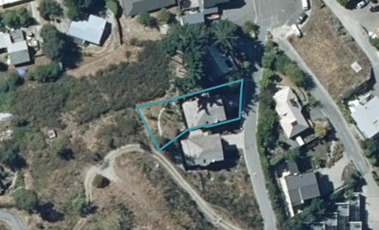 5 Lordens Place, Fernhill, Queenstown - Carousel 1
