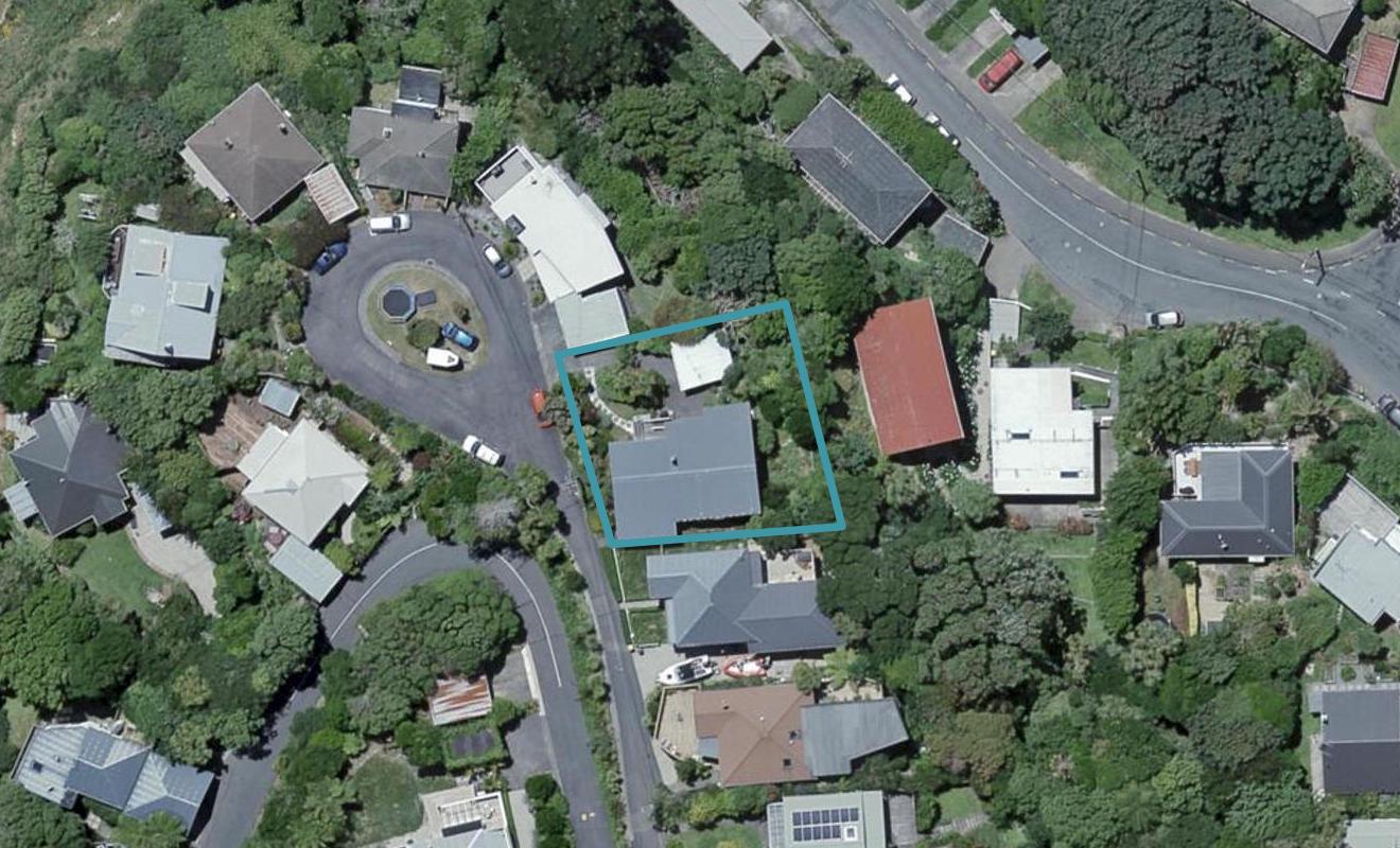 47 Creswick Terrace, Northland, Wellington - Carousel 1