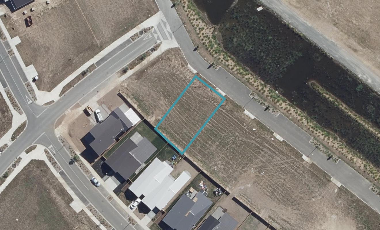 11 Wairua Avenue, Baverstock, Hamilton - Carousel 1