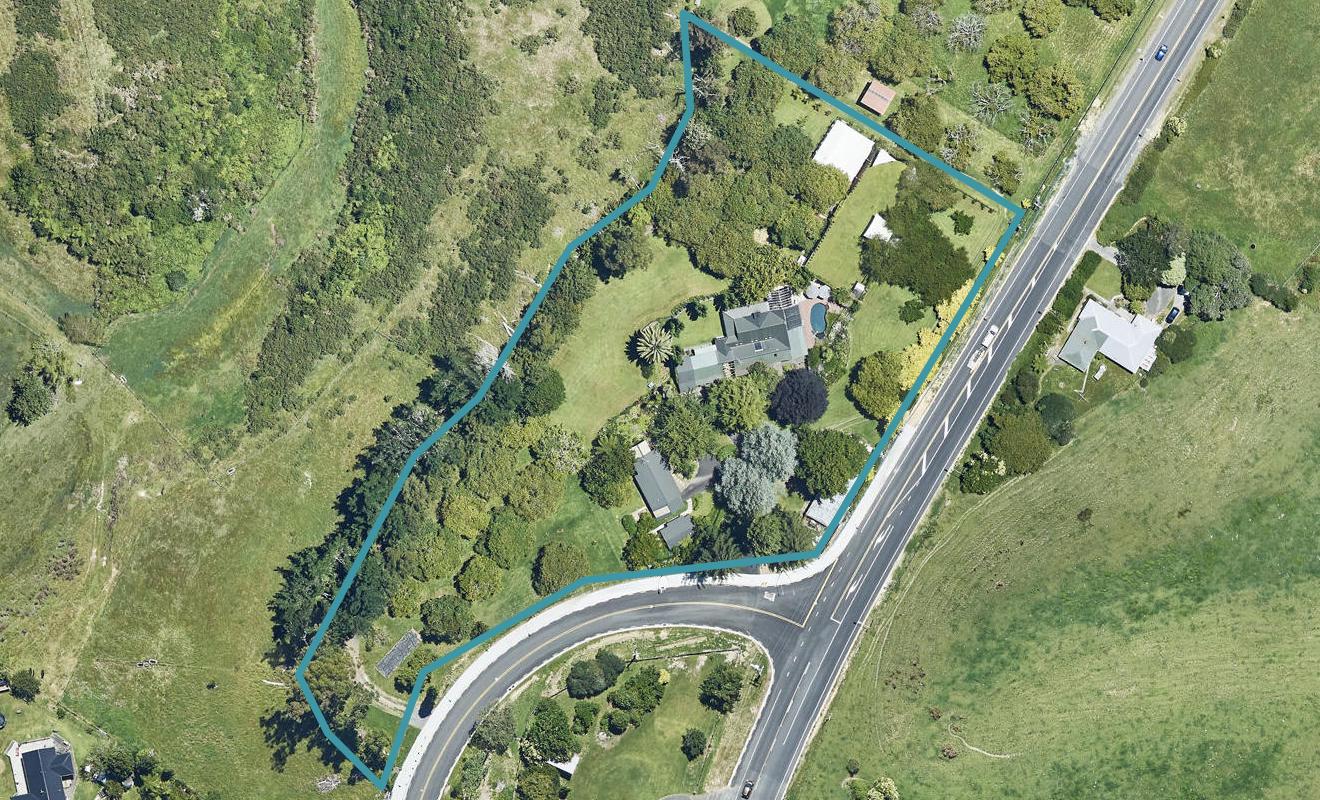 2 Kennedy Road, Pyes Pa, Tauranga - Carousel 1