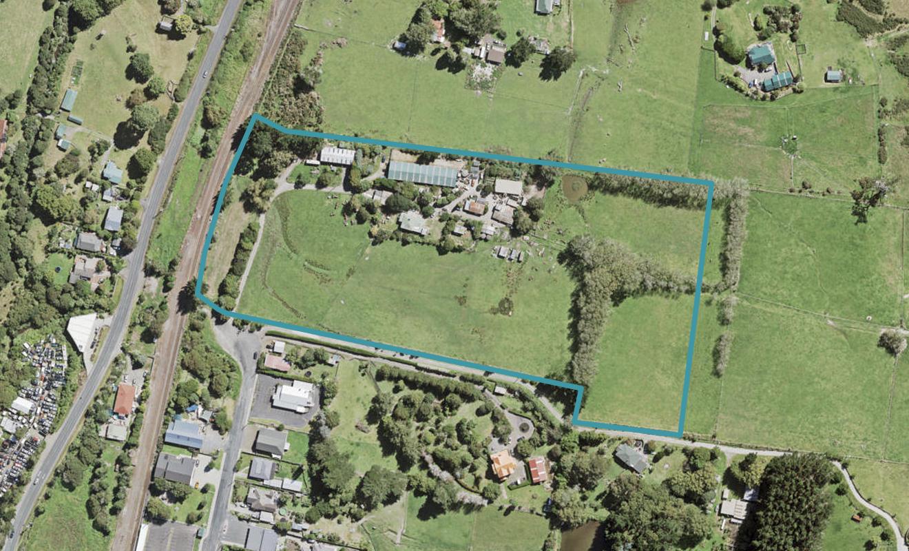 47 Township Road, Waitakere, Auckland - Carousel 1