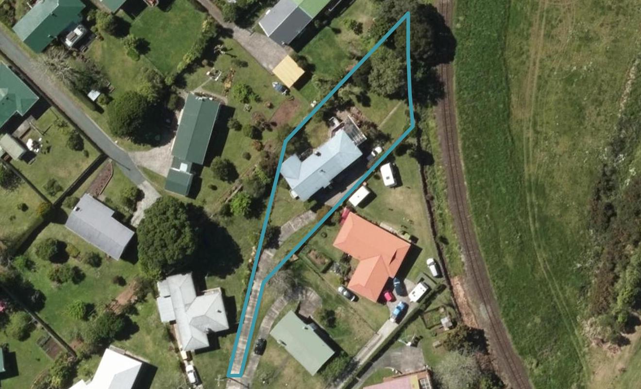 12 Adams Place, Kamo, Whangarei - Carousel 1