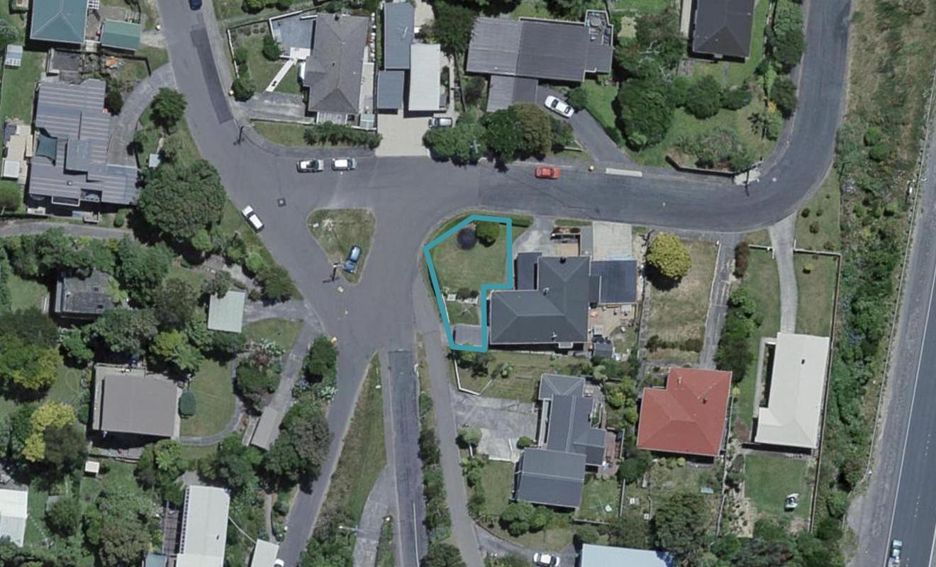 2A Cecil Road, Tawa, Wellington - Carousel 1