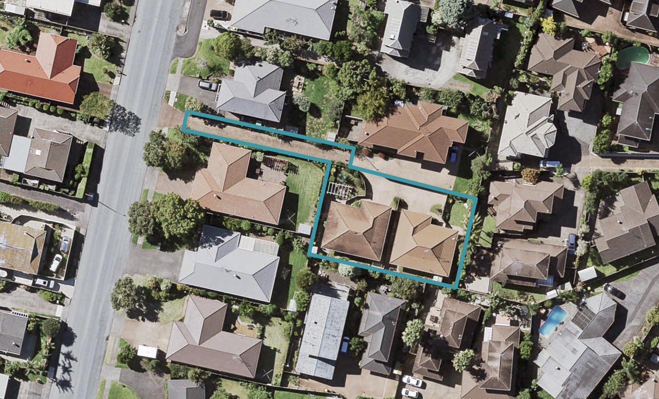 2/48 Pigeon Mountain Road, Half Moon Bay, Auckland - Carousel 1