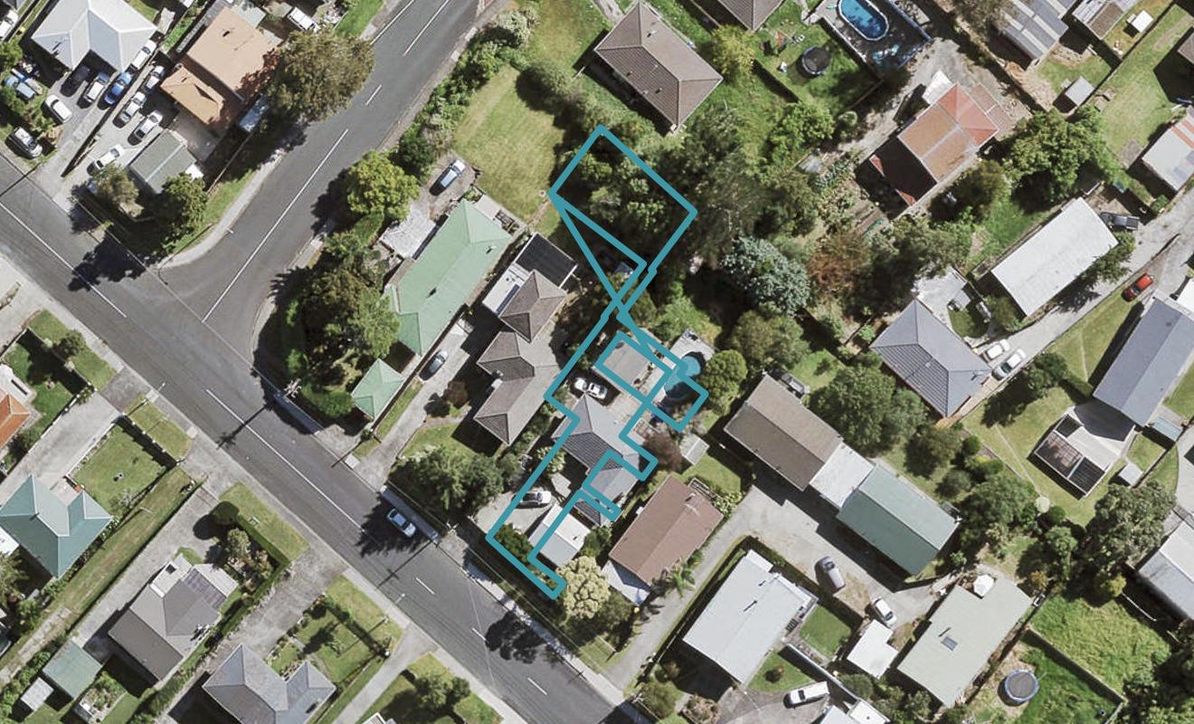 88D Awaroa Road, Sunnyvale, Auckland - Carousel 1