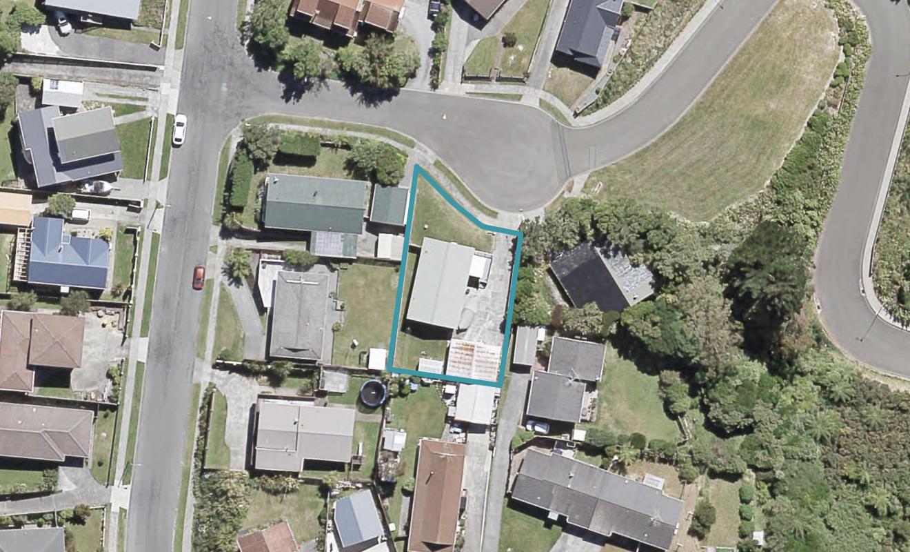 6 Lindis Close, Kelson, Lower Hutt - Carousel 1
