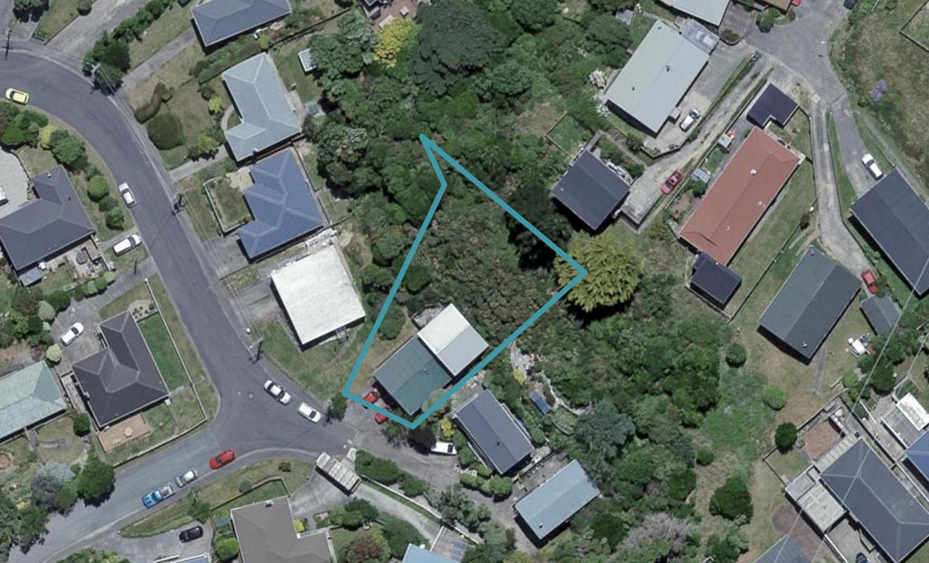 27A Omega Street, Newlands, Wellington - Carousel 1