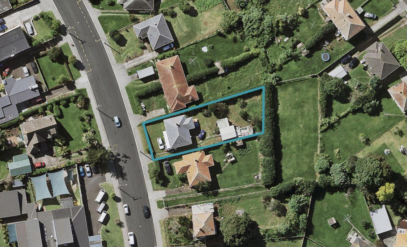 56 Court Crescent, Panmure, Auckland - Carousel 1