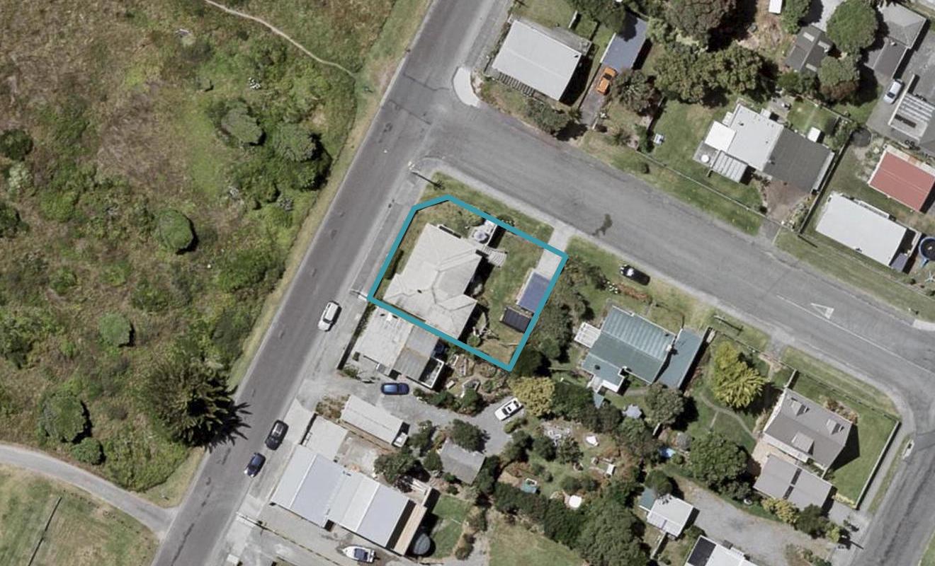 26 Marine Parade, Otaki Beach, Otaki - Carousel 1