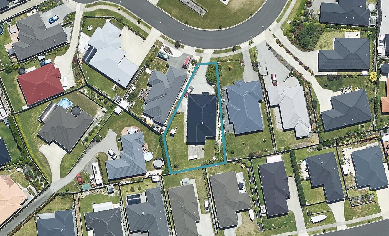 23 Bryan Gallagher Place, Welcome Bay, Tauranga - Carousel 1
