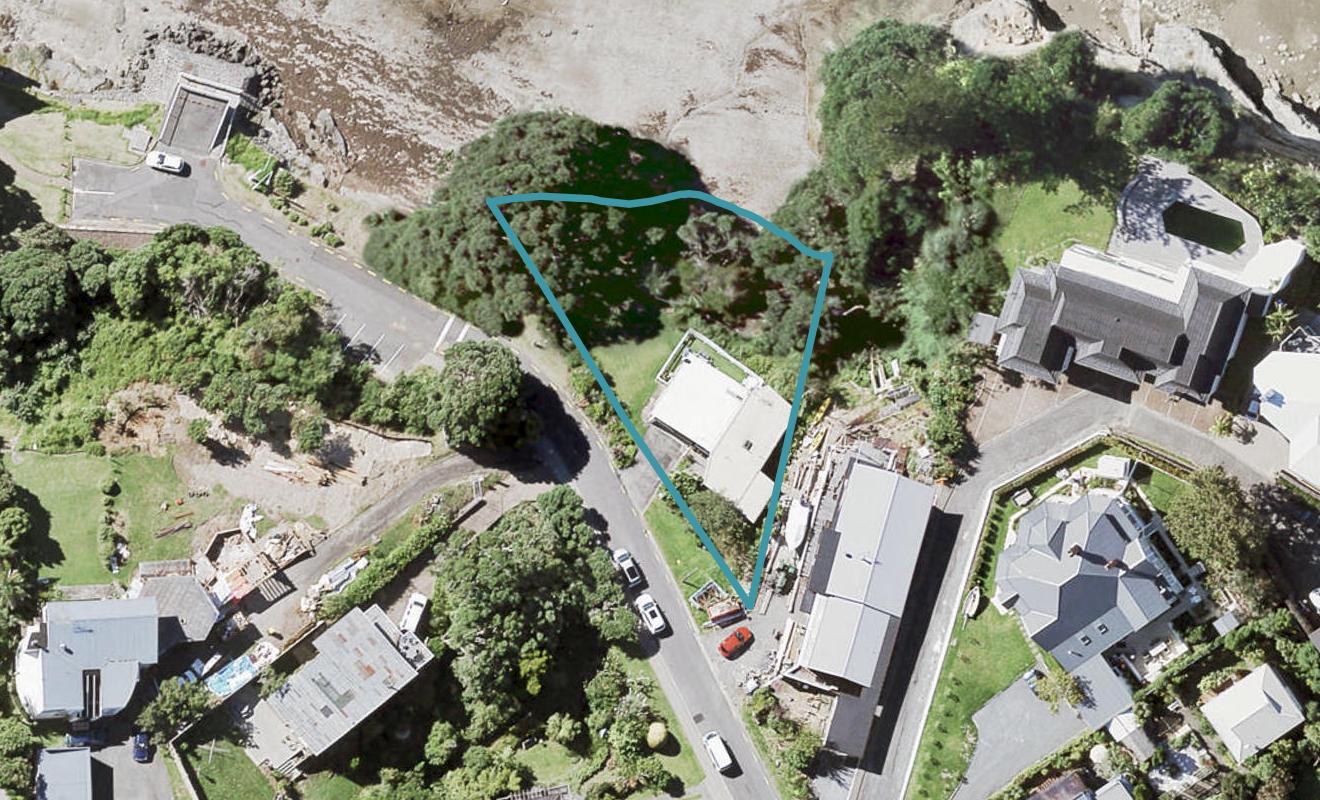 25 Rangitoto View Road, Cockle Bay, Auckland - Carousel 1
