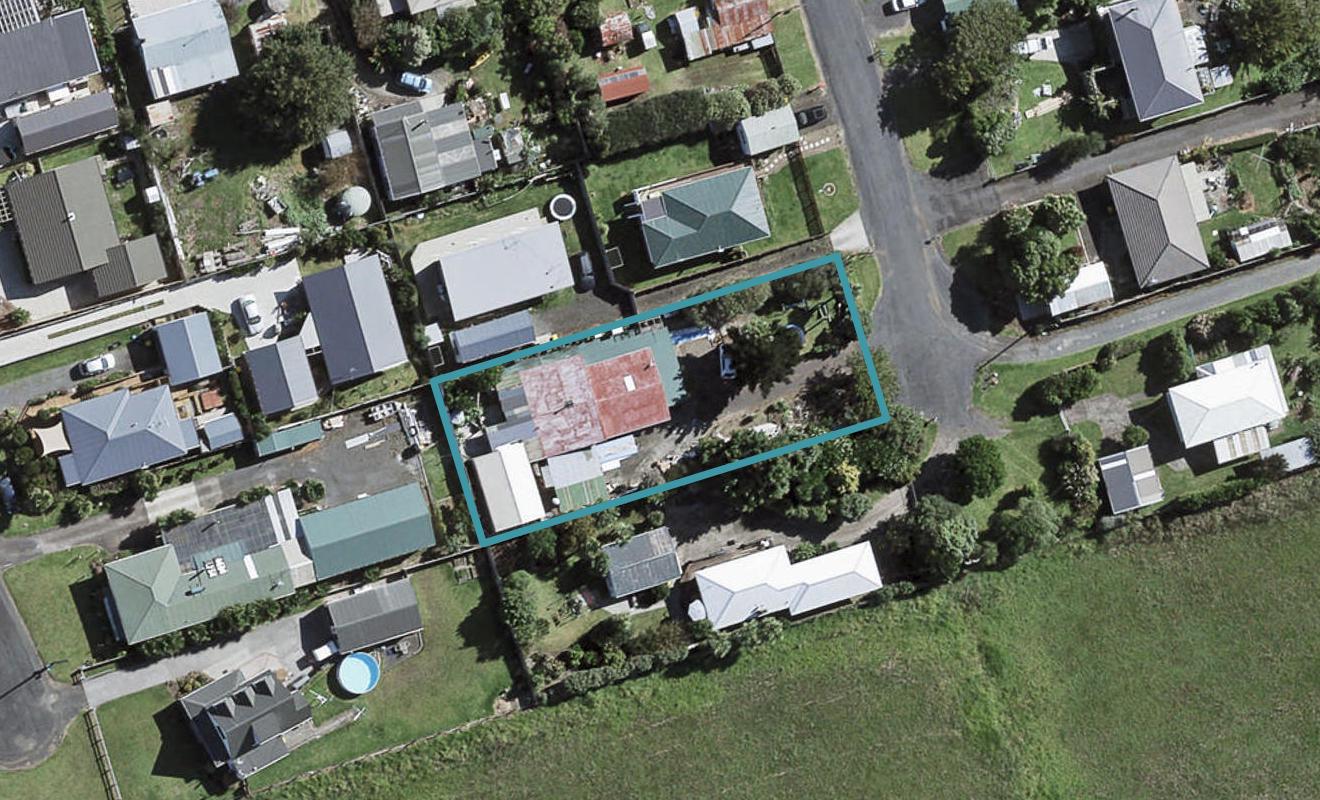 6 Second Avenue, Waiuku - Carousel 1