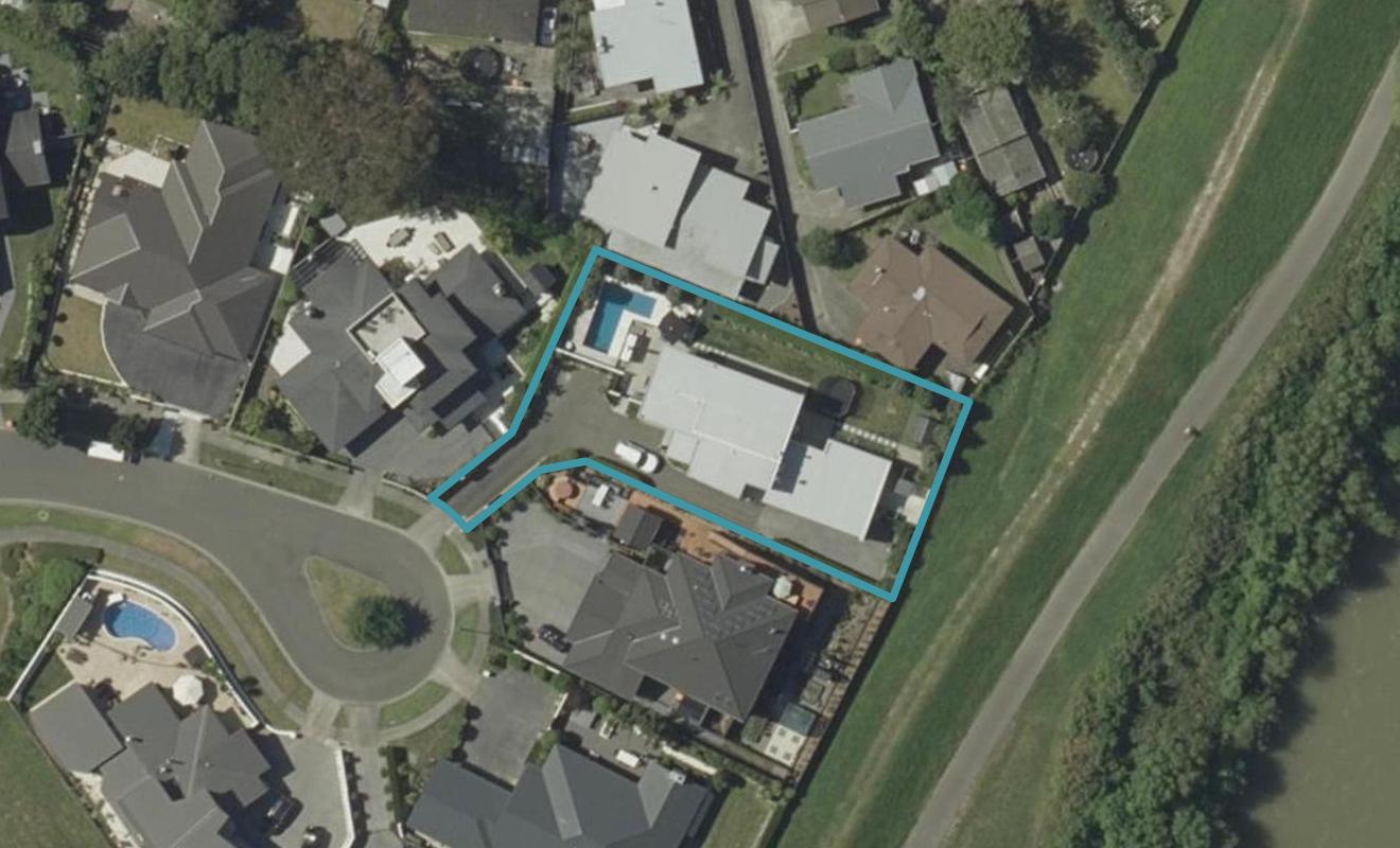 15 Riverstone Grove, Hokowhitu, Palmerston North - Carousel 1