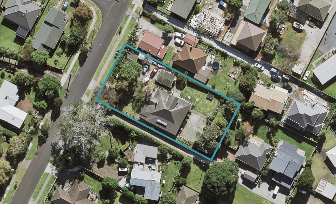 15 Ambury Road, Mangere Bridge, Auckland - Carousel 1