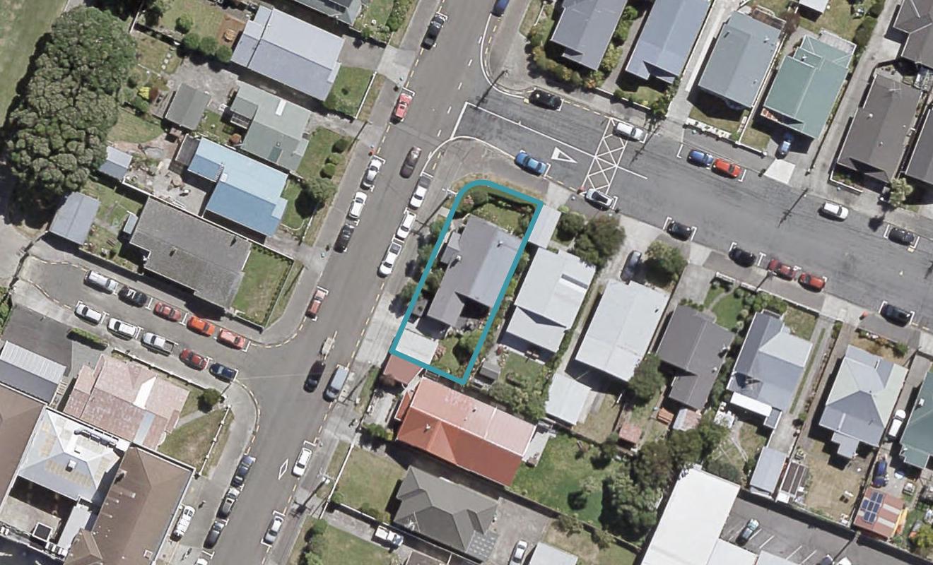 18 Atiawa Street, Petone, Lower Hutt - Carousel 1