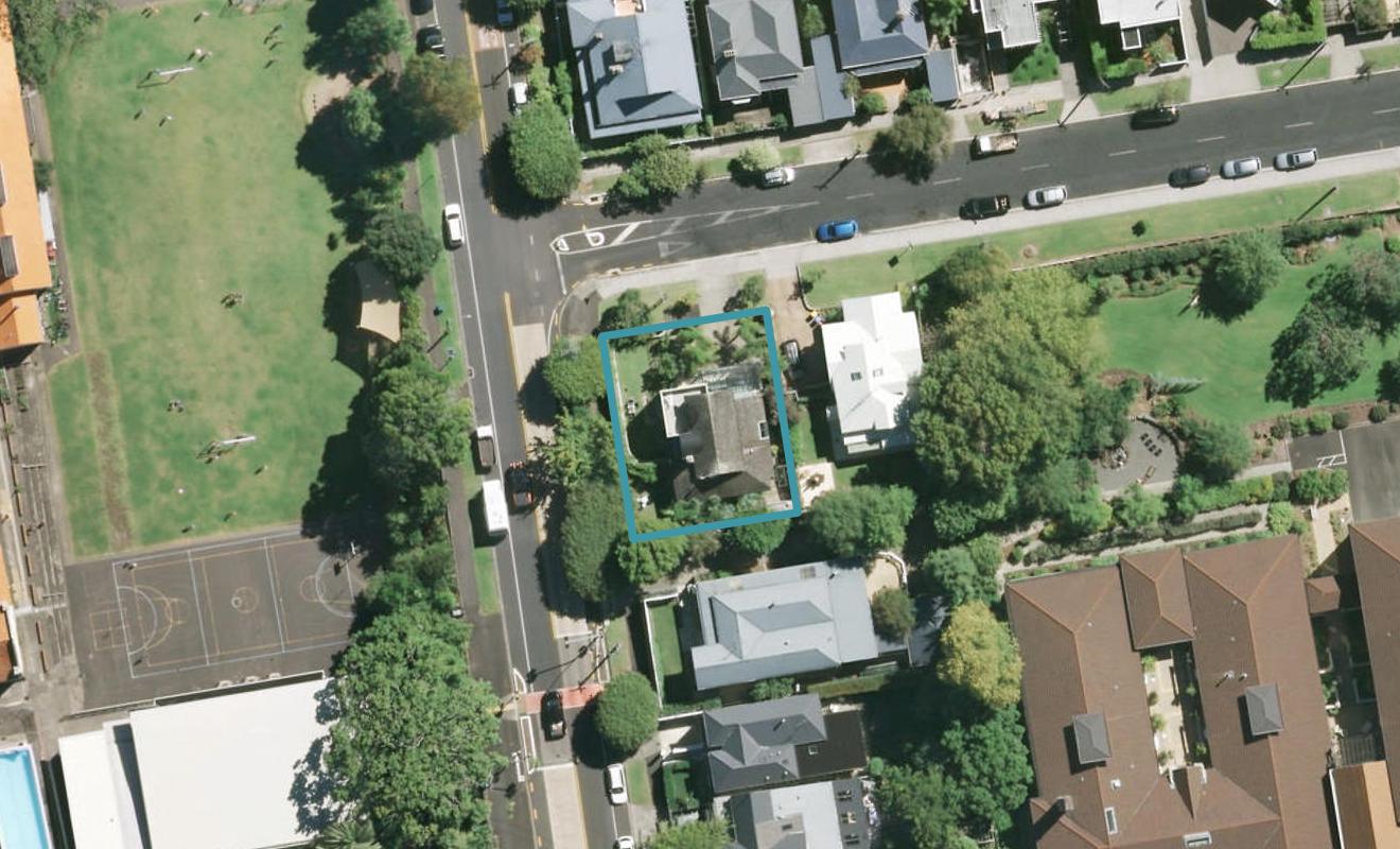 30 Emmett Street, Herne Bay, Auckland - Carousel 1
