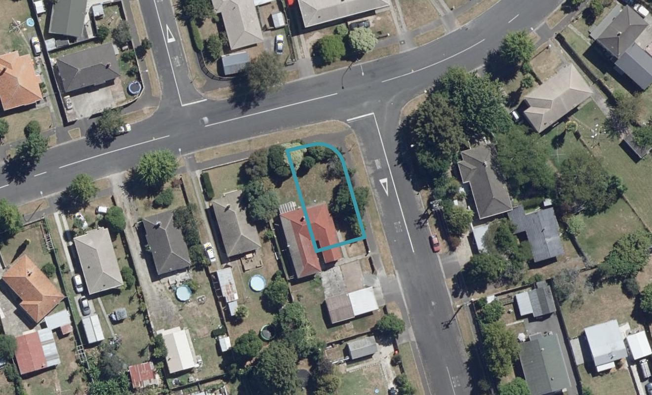 3/17 Walter Street, Fairfield, Hamilton - Carousel 1