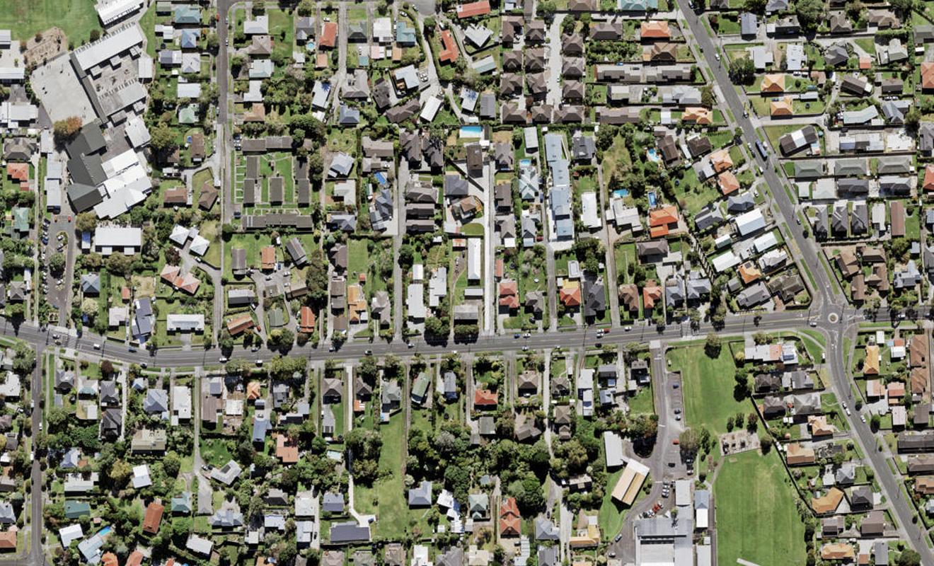 2/0 Bolton Street, Blockhouse Bay, Auckland - Carousel 1