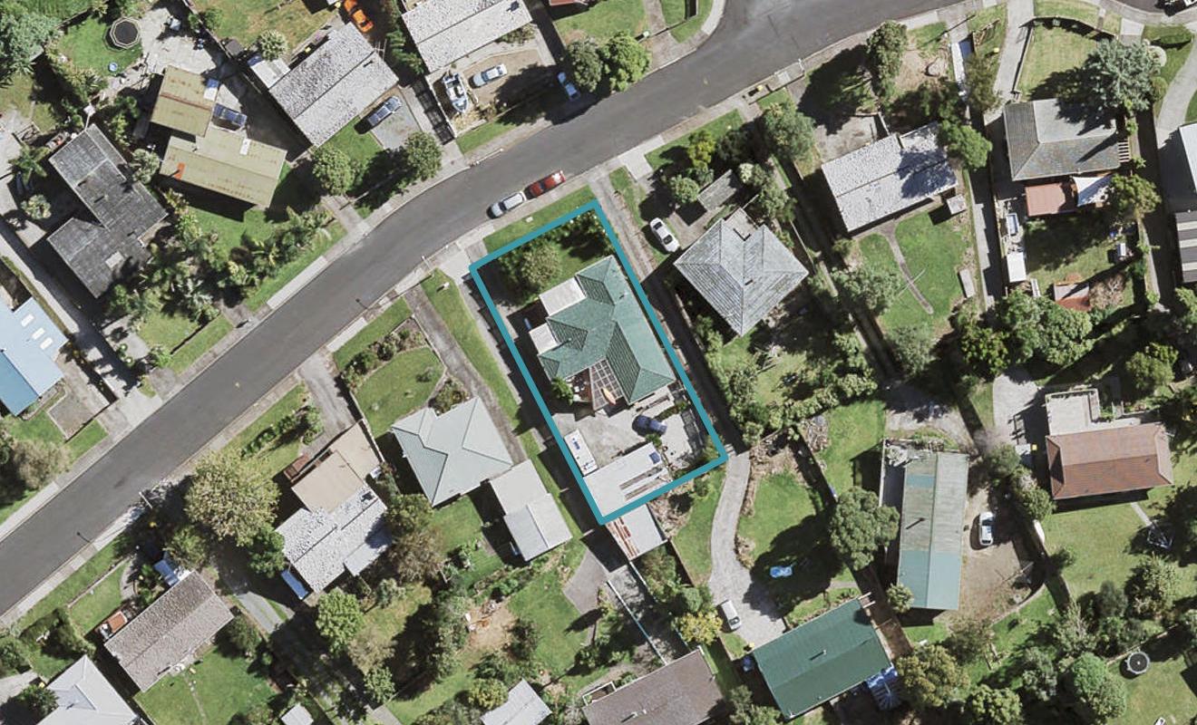 37 Mack Place, Red Hill, Papakura - Carousel 1