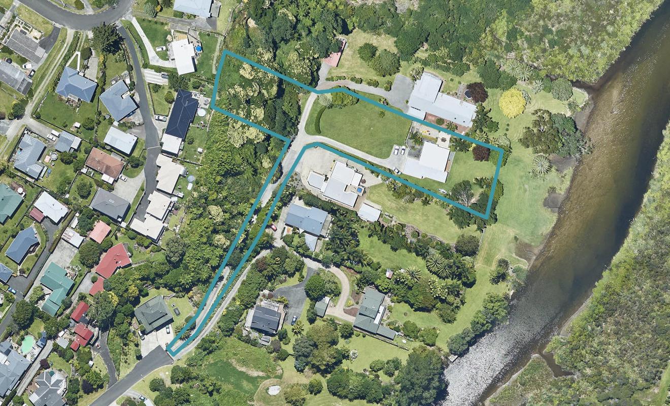 4B Chadwick Road, Greerton, Tauranga - Carousel 1