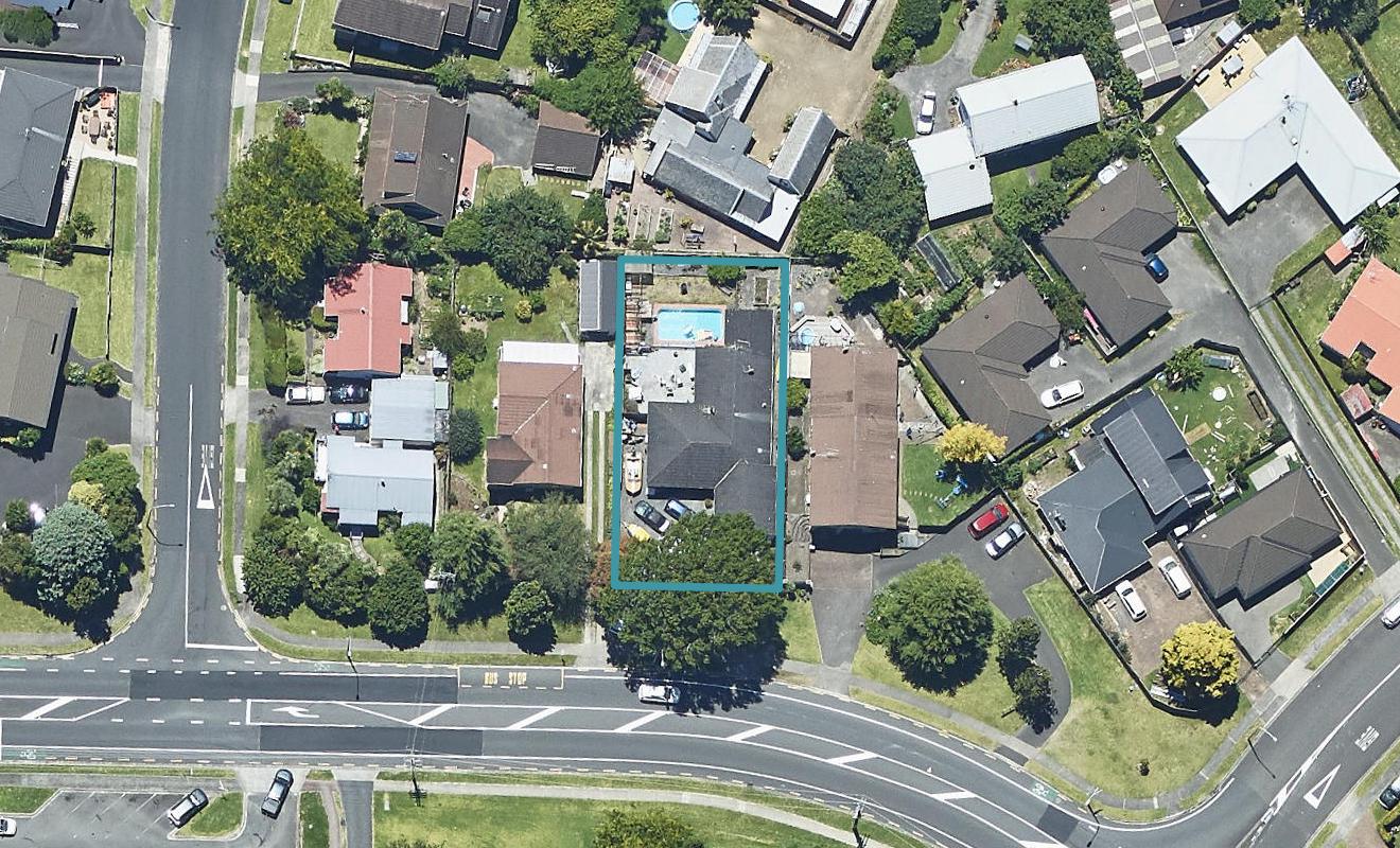 281 Welcome Bay Road, Welcome Bay, Tauranga - Carousel 1