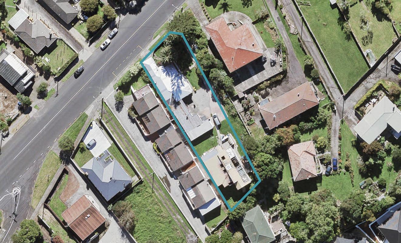 162 Titirangi Road, New Lynn, Auckland - Carousel 1