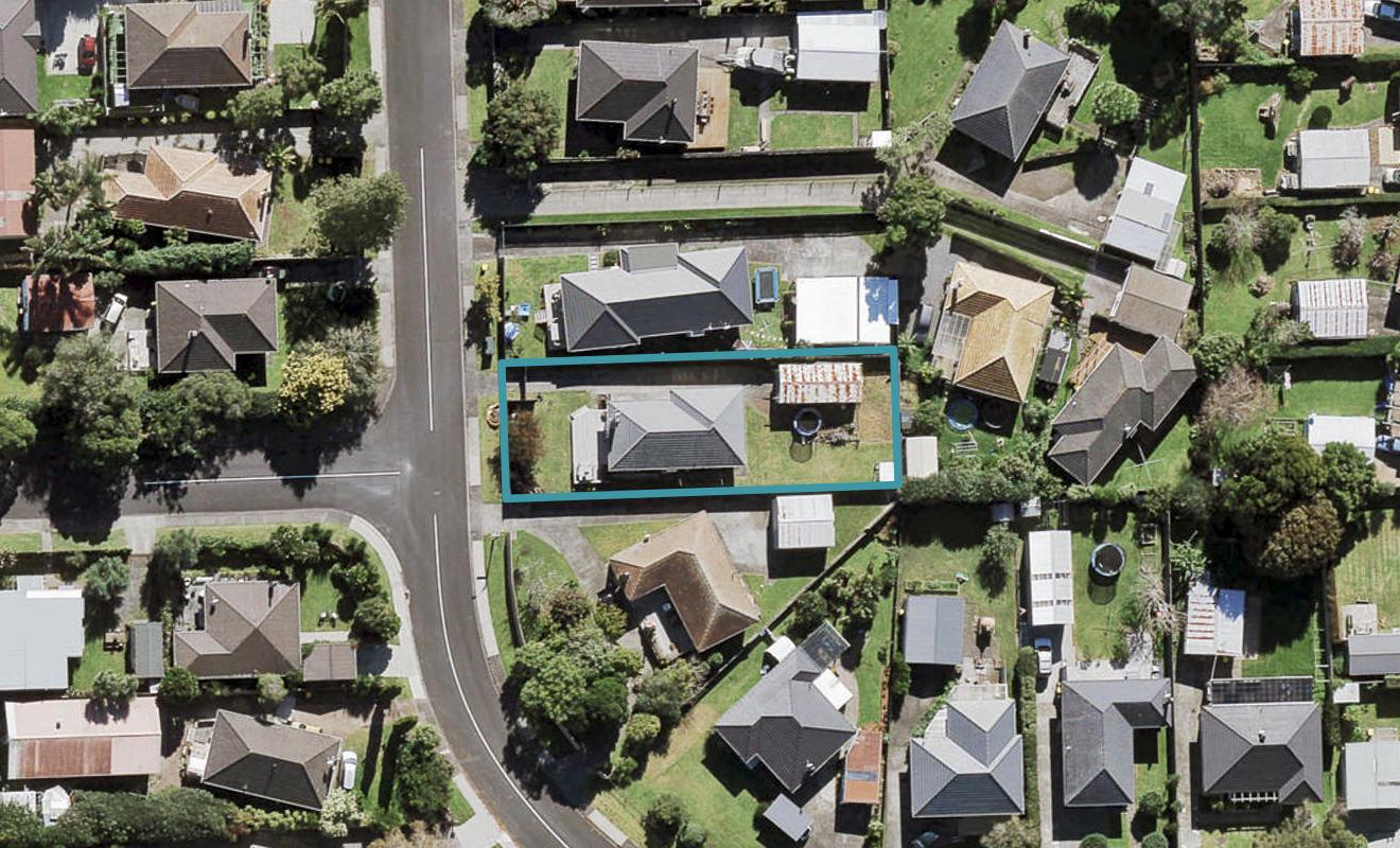23 Durham Street, Te Atatu Peninsula, Auckland - Carousel 1