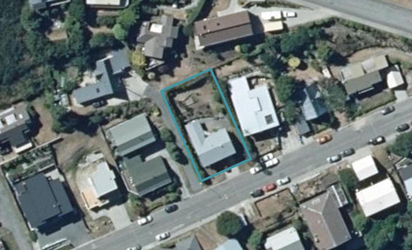 82 Wynyard Crescent, Fernhill, Queenstown - Carousel 1